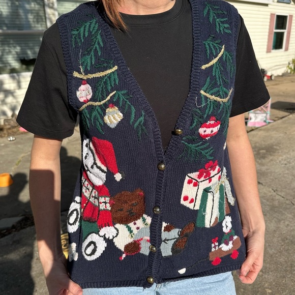 capacity Sweaters - Vintage ugly Christmas sweater Capacity